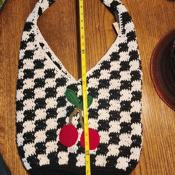 No Boundaries Crocheted Hobo Bag - Picture 6 of 10